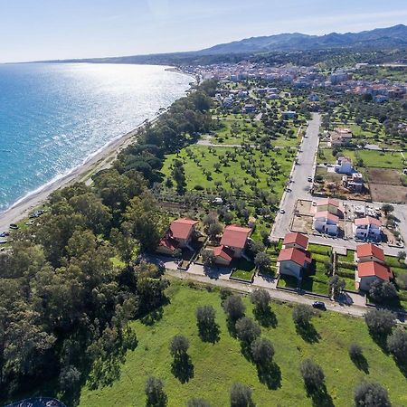 Residence Torretta Beach Crucoli Zewnętrze zdjęcie